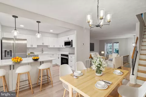 906 Bayridge Ter, Gaithersburg, MD 20878