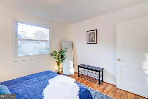 Bedroom - 11613 Gail Pl, Silver Spring, MD 20902 photo 3 of 7