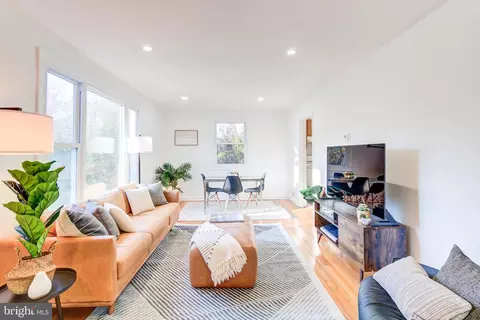 11613 Gail Pl, Silver Spring, MD 20902