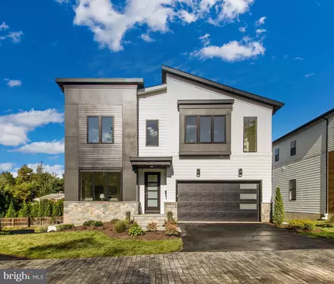 4199 E West, Chevy Chase, MD 20815