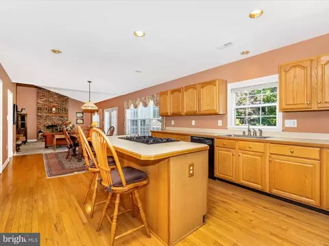 17712 Doctor Walling Rd, Poolesville, MD 20837 photo 16