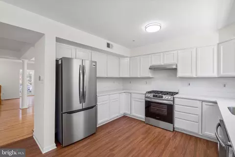18613 Shadowridge Ter, Olney, MD 20832 photo 13
