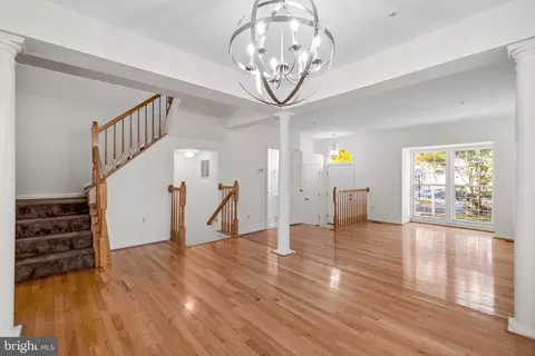 18613 Shadowridge Ter, Olney, MD 20832 photo 11