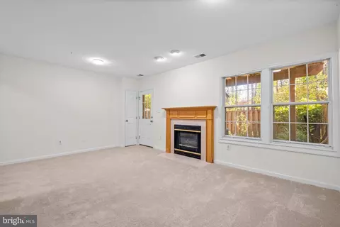 18613 Shadowridge Ter, Olney, MD 20832 photo 32