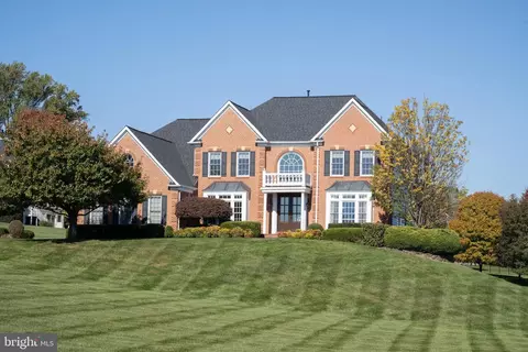 9211 Gladys Farm Way, Gaithersburg, MD 20882
