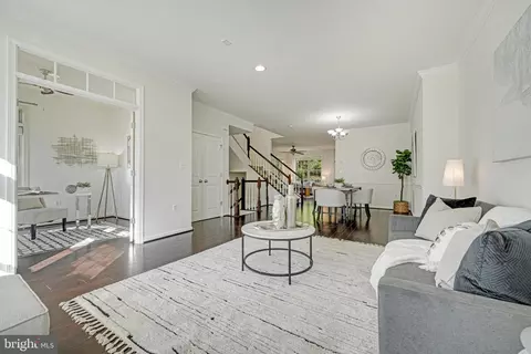 1531 Rabbit Hollow Pl, Silver Spring, MD 20906 photo 8