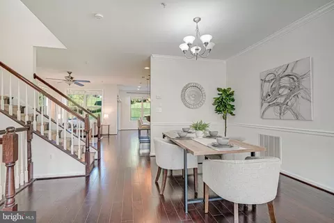 1531 Rabbit Hollow Pl, Silver Spring, MD 20906 photo 4