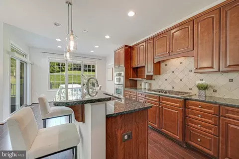 1531 Rabbit Hollow Pl, Silver Spring, MD 20906 photo 15