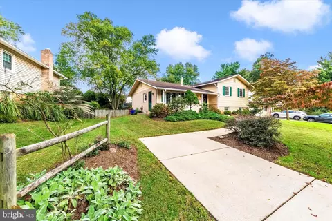 1308 Mullins St, Silver Spring, MD 20904 photo 2