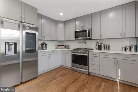 Kitchen - 1009 Nora Dr, Silver Spring, MD 20904 photo 3 of 4