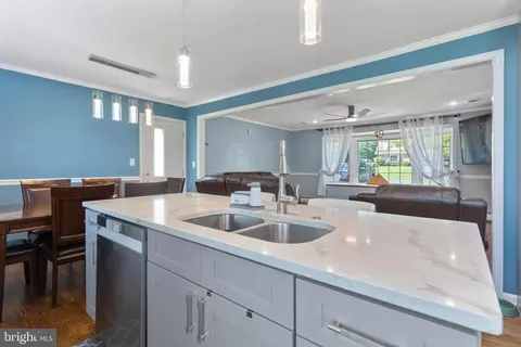 Kitchen - 1009 Nora Dr, Silver Spring, MD 20904 photo 2 of 4