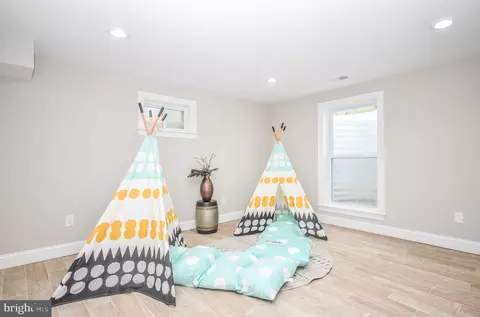 9201 Wire Ave, Silver Spring, MD 20901 photo 33