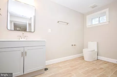 9201 Wire Ave, Silver Spring, MD 20901 photo 37