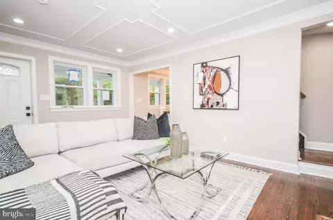 9201 Wire Ave, Silver Spring, MD 20901 photo 2
