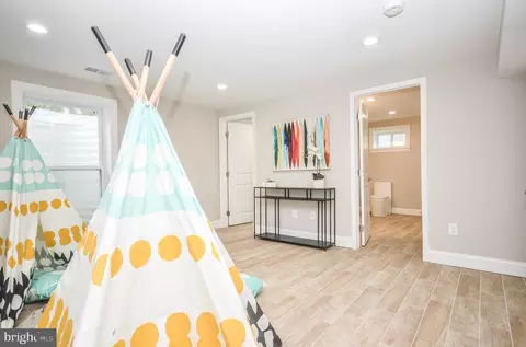 9201 Wire Ave, Silver Spring, MD 20901 photo 35