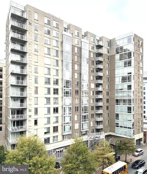 930 Wayne Ave #1001, Silver Spring, MD 20910 photo 1