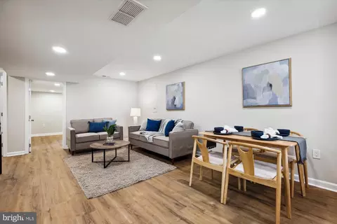 11007 Bucknell Dr, Silver Spring, MD 20902 photo 39