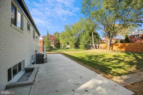 11007 Bucknell Dr, Silver Spring, MD 20902 photo 56