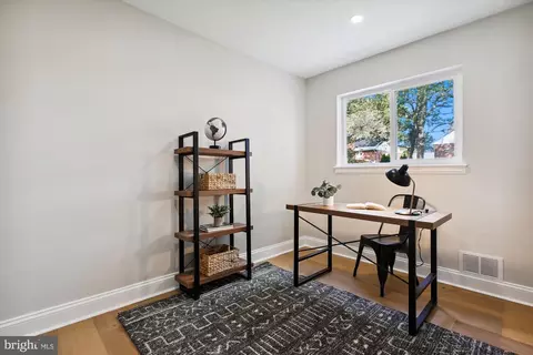 11007 Bucknell Dr, Silver Spring, MD 20902 photo 28