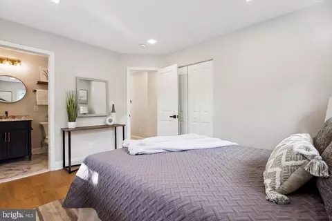 11007 Bucknell Dr, Silver Spring, MD 20902 photo 22