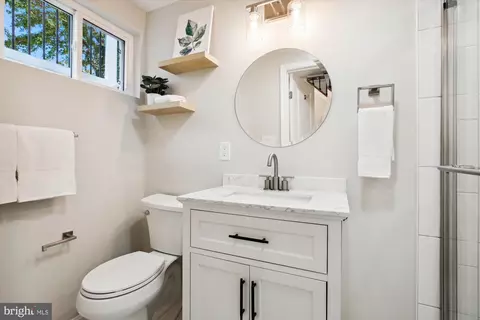 11007 Bucknell Dr, Silver Spring, MD 20902 photo 43
