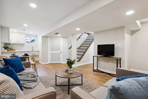 11007 Bucknell Dr, Silver Spring, MD 20902 photo 38