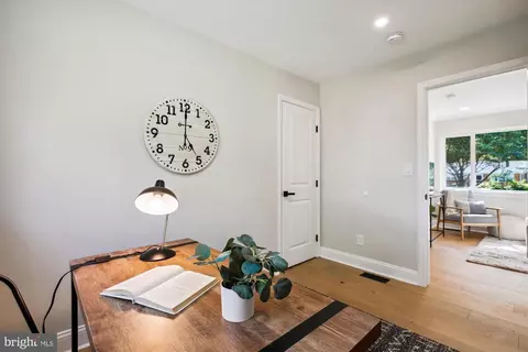 11007 Bucknell Dr, Silver Spring, MD 20902 photo 30