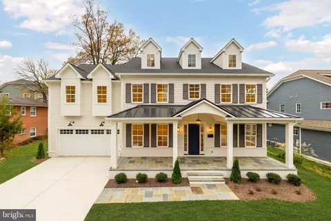 7516 Westfield Dr, Bethesda, MD 20817