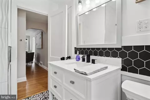2001 Linden Ln, Silver Spring, MD 20910 photo 15