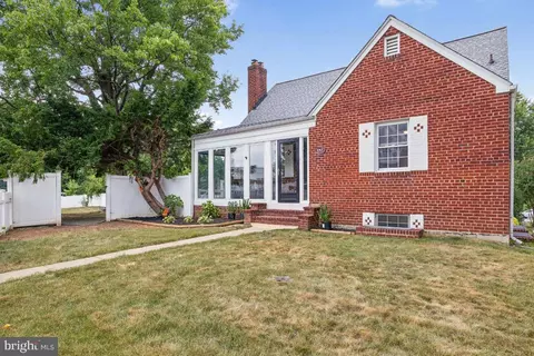 2001 Linden Ln, Silver Spring, MD 20910 photo 3