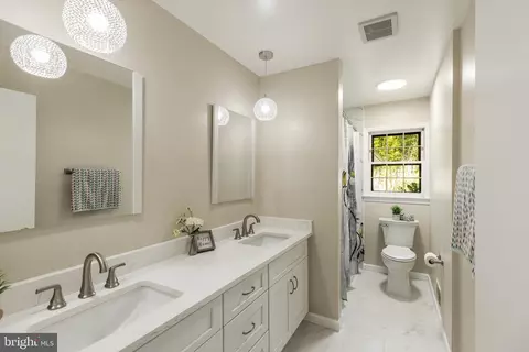 13904 N Gate Dr, Silver Spring, MD 20906 photo 19