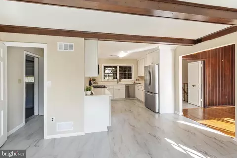 13904 N Gate Dr, Silver Spring, MD 20906 photo 7