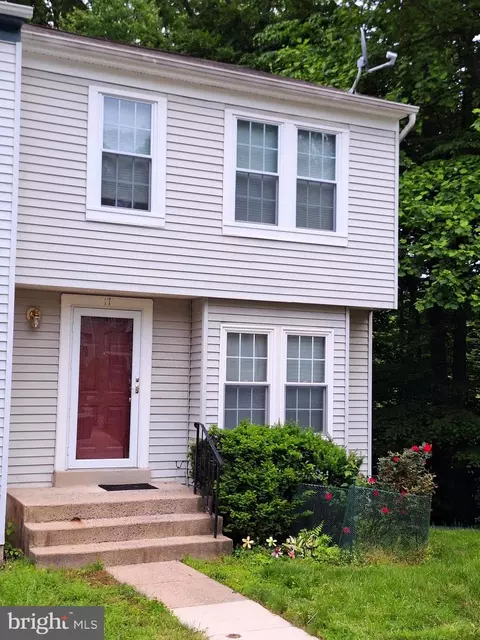 17 Long Green Ct, Silver Spring, MD 20906