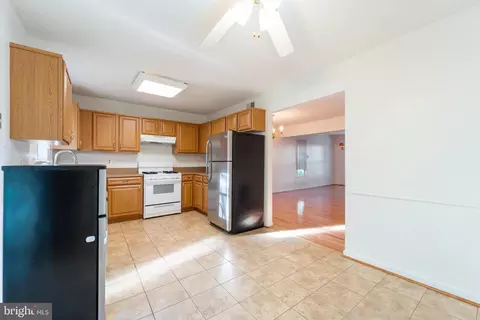 17 Long Green Ct, Silver Spring, MD 20906 photo 10