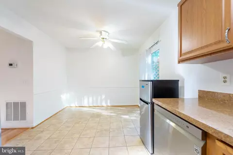 17 Long Green Ct, Silver Spring, MD 20906 photo 11