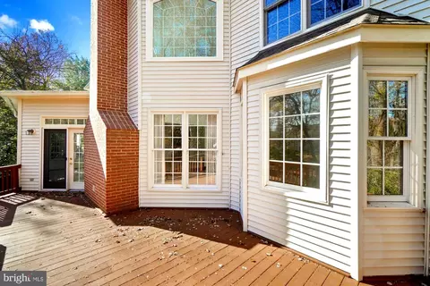 Exterior - 19328 Cissel Manor Dr, Poolesville, MD 20837 photo 10 of 13