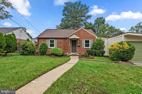 3005 Collins Ave, Silver Spring, MD 20902