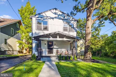 7307 Flower Ave, Takoma Park, MD 20912