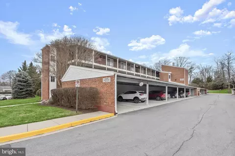 15400 Bassett Ln #46-1B, Silver Spring, MD 20906