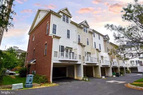 529 Cedar Spring St, Gaithersburg, MD 20877 photo 37