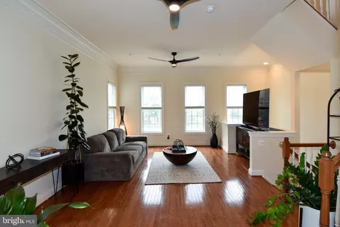 529 Cedar Spring St, Gaithersburg, MD 20877 photo 9