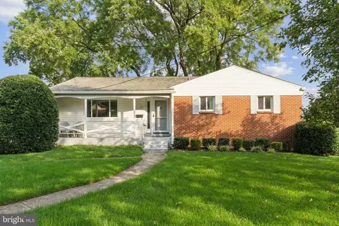 14105 Heathfield Ct, Rockville, MD 20853