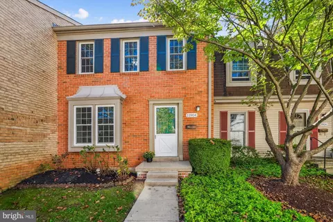 11904 Bargate Ct, Rockville, MD 20852