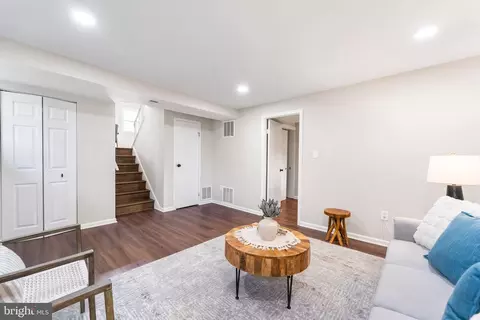 Living - 12838 Littleton St, Silver Spring, MD 20906 photo 6 of 6
