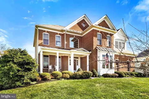 Exterior - 17629 Cobb Ave, Poolesville, MD 20837 photo 2 of 19