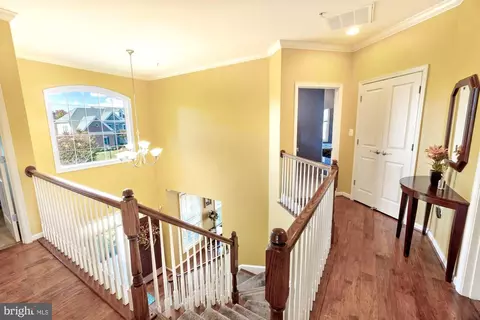 Entry Way - 17629 Cobb Ave, Poolesville, MD 20837 photo 7 of 8