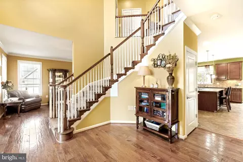 Entry Way - 17629 Cobb Ave, Poolesville, MD 20837 photo 1 of 8