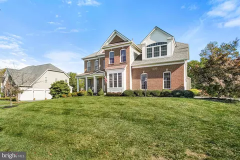 Exterior - 17629 Cobb Ave, Poolesville, MD 20837 photo 4 of 19