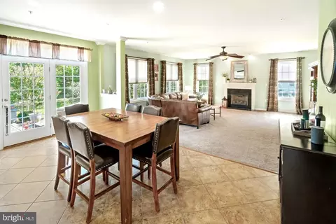 Dining - 17629 Cobb Ave, Poolesville, MD 20837 photo 1 of 3