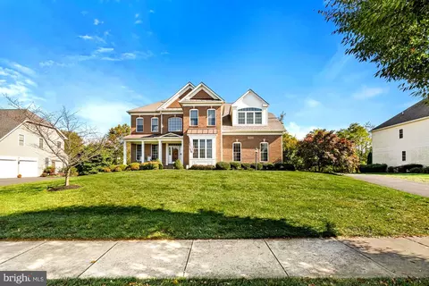 Exterior - 17629 Cobb Ave, Poolesville, MD 20837 photo 5 of 19